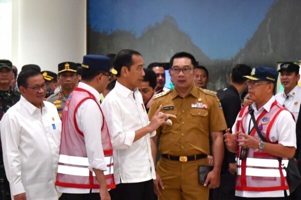 Presiden Jokowi Apresiasi Peningkatan Aktivitas di Bandara Internasional Kertajati